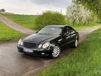 Second-hand Mercedes E220 170 CP (125 kW) 2007 Negru Berlinǎ