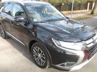Gebraucht Mitsubishi Outlander Plus 150 PS (110 kW) 2017 Schwarz SUV