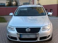 Usata VW Passat 140 CV (102 kW) 2009 Argento Station wagon