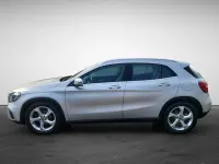 Gebraucht Mercedes GLA180 122 PS (89 kW) 2019 Silber SUV