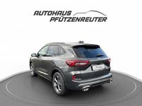 Neu Ford Kuga ST-Line 186 PS (136 kW) 2025 Magneticgrau (metallic) SUV