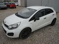 Usata Kia Rio 86 CV (63 kW) 2014 Bianco Berlina