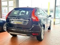 Usado Volvo XC60 190 HP (139 kW) 2017 Preto SUV