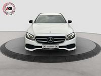 Gebraucht Mercedes E220 Night 194 PS (142 kW) 2017 Polarweiß Kombi
