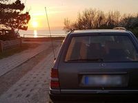 Gebraucht Mercedes 200 122 PS (89 kW) 1990 Braun Kombi