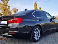 Gebraucht BMW 318 Luxury Line 150 PS (110 kW) 2017 Braun Limousine