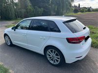 Gebraucht Audi A3 Sport 150 PS (110 kW) 2018 Weiß Kombi