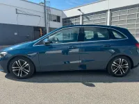 Gebraucht Mercedes B200 Advanced 163 PS (119 kW) 2023 Blau Kleinwagen