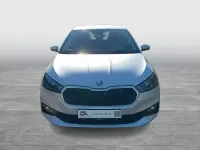 Gebraucht Skoda Fabia Ambition 95 PS (69 kW) 2023 Brillantsilber metallic Kleinwagen