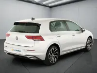 Gebraucht VW Golf VIII 150 PS (110 kW) 2022 Silber Kleinwagen