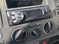 Second-hand VW Transporter 131 CP (96 kW) 2008 Roșu Van