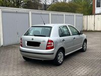 Gebraucht Skoda Fabia 69 PS (50 kW) 2006 Silber Limousine