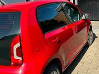 Second-hand VW up! 60 CP (44 kW) 2015 Roșu Hatchback