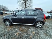 Gebraucht Dacia Sandero Stepway 84 PS (61 kW) 2011 Grau SUV