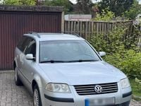 Usata VW Passat 131 CV (96 kW) 2003 Grigio Station wagon