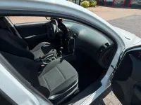 Gebraucht Hyundai i30 101 PS (74 kW) 2011 Weiß Kleinwagen
