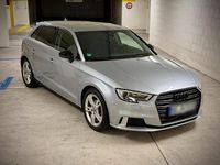 Gebraucht Audi A3 Sportback 150 PS (110 kW) 2017 Silber Kleinwagen