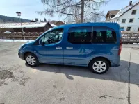 Gebraucht Citroën Berlingo Feel 99 PS (72 kW) 2016 Blau Van / Kleinbus