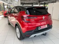Gebraucht Renault Captur Experience 131 PS (96 kW) 2021 Rot nnp + schwarz gne SUV