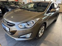 Gebraucht Hyundai i40 Comfort 177 PS (130 kW) 2012 Grau Kombi