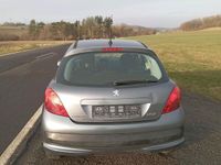 gebraucht Peugeot 207 1.4L Benziner