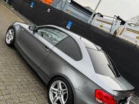 Gebraucht BMW 118 Coupé 143 PS (105 kW) 2011 Grau Coupé