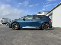 Second-hand Cupra Born 150 kW (204 CP) 2022 Albastru Hatchback
