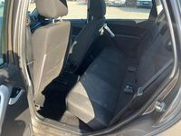 Gebraucht Lada Kalina 98 PS (72 kW) 2016 Grau Kombi