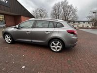 Gebraucht Renault Mégane III Luxe 140 PS (102 kW) 2010 Grau Limousine