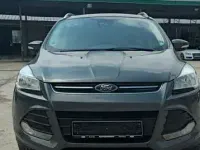 Gebraucht Ford Kuga Individual 163 PS (119 kW) 2014 Grau SUV