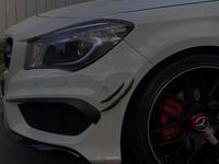 Gebraucht Mercedes CLA200 AMG line 156 PS (114 kW) 2015 Weiß Coupé