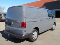 Używany VW Transporter 110 KM (80 kW) 2022 Szary Van