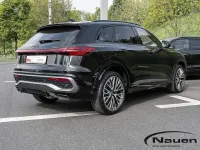 Gebraucht Audi Q5 Edition .1 204 PS (150 kW) 2025 Mythosschwarz metallic SUV