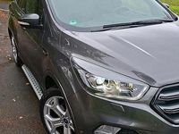 Gebraucht Ford Kuga ST 150 PS (110 kW) 2018 Grau SUV