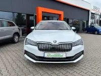 Gebraucht Skoda Superb 156 PS (114 kW) 2022 Other Kombi