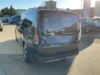 Neu Ford Tourneo Active 116 PS (85 kW) 2026 Schwarz Van / Kleinbus