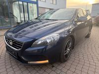 Gebraucht Volvo V40 114 PS (83 kW) 2015 Blau Kombi