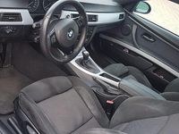 Gebraucht BMW 320 170 PS (125 kW) 2008 Blau Coupé