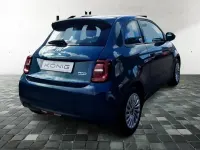 Gebraucht Fiat 500e 86 kW (118 PS) 2023 Grün Kleinwagen