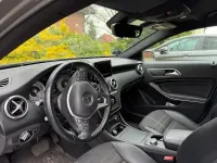 Gebraucht Mercedes 200 212 PS (155 kW) 2013 Schwarz Limousine