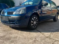 Gebraucht Renault Clio 75 PS (55 kW) 2004 Blau Kleinwagen
