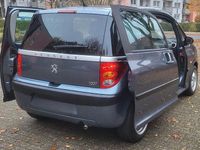Gebraucht Peugeot 1007 88 PS (64 kW) 2006 Grau Van / Kleinbus
