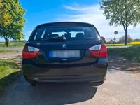 Gebraucht BMW 320 150 PS (110 kW) 2007 Schwarz Kombi