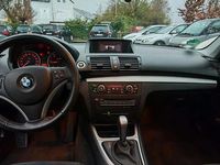 Gebraucht BMW 118 143 PS (105 kW) 2010 Silber Kleinwagen