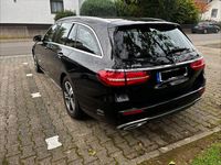 Gebraucht Mercedes E200 184 PS (135 kW) 2019 Schwarz Kombi