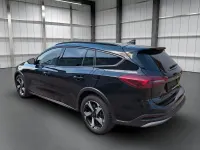 Gebraucht Ford Focus Active X 125 PS (91 kW) 2023 Schwarz Kombi