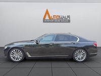 Gebraucht BMW 730 Sport Line 265 PS (194 kW) 2016 Schwarz Limousine