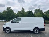 Neu Toyota Proace 144 PS (105 kW) 2025 Ice white Van / Kleinbus