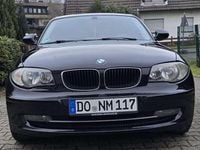 Gebraucht BMW 116 116 PS (85 kW) 2011 Schwarz Kleinwagen