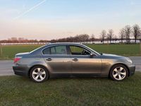 Gebraucht BMW 523 177 PS (130 kW) 2005 Grau Limousine